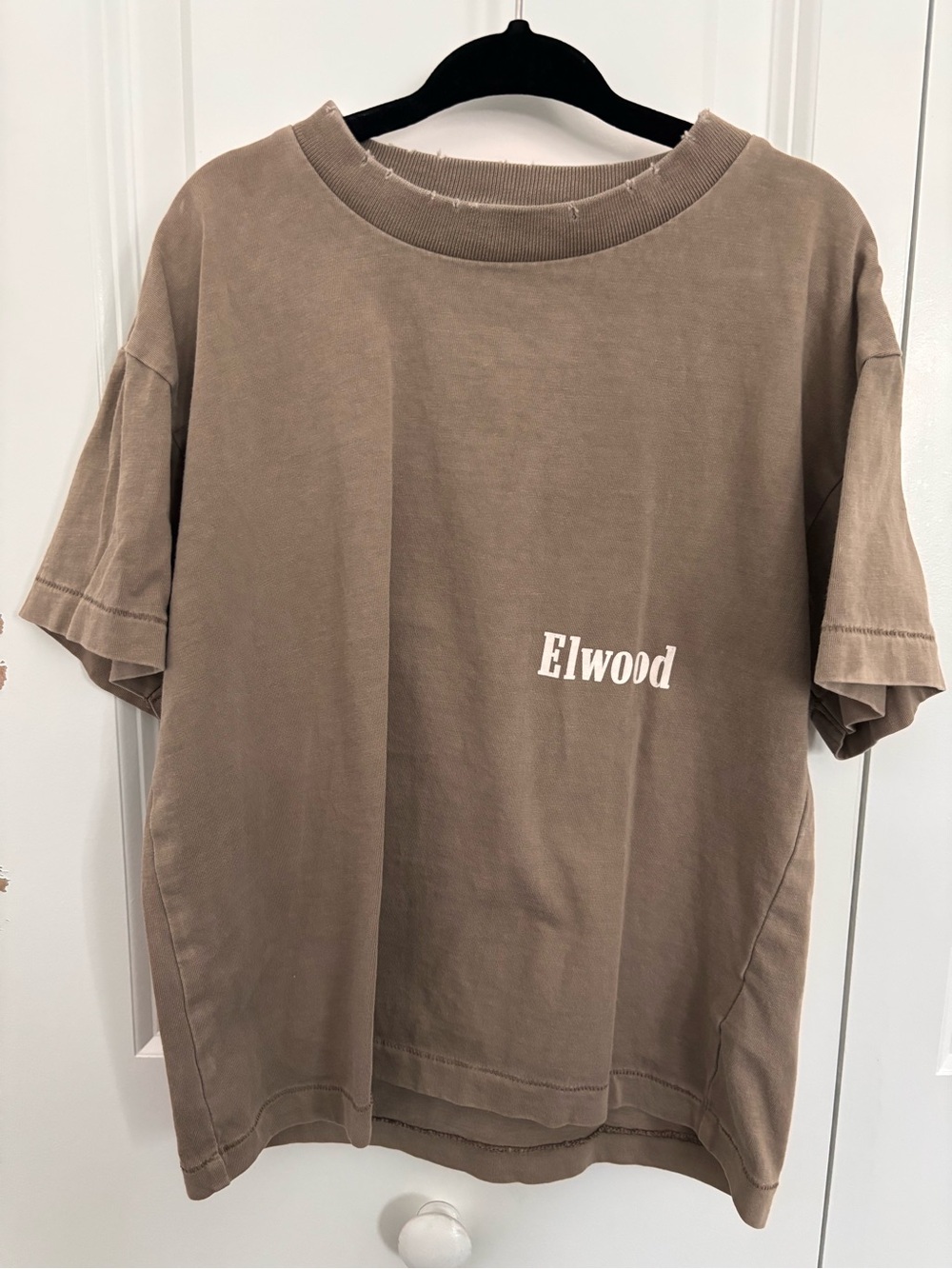 Elwood Boys' Short Sleeve Tee in Taupe
